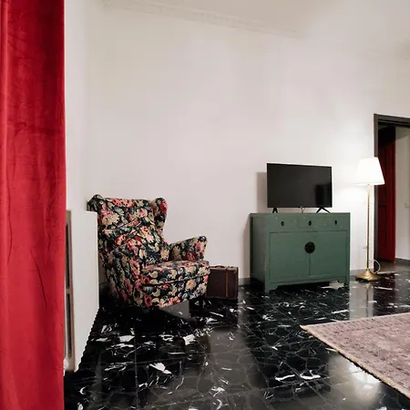 شقة Ross House
